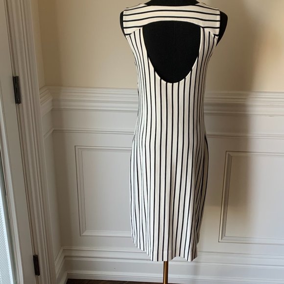 Striped dress - Picture 3 of 4